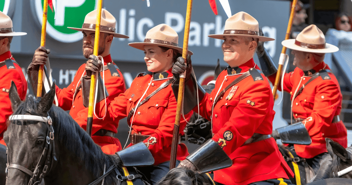 Canadian culture and traditions: essential tips for expats | Profee Blog