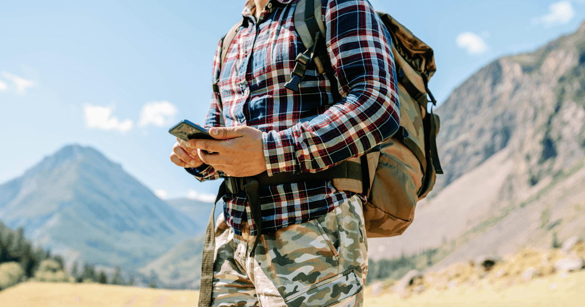 Mobile operators in Canada: best SIM cards for newcomers | Profee Blog