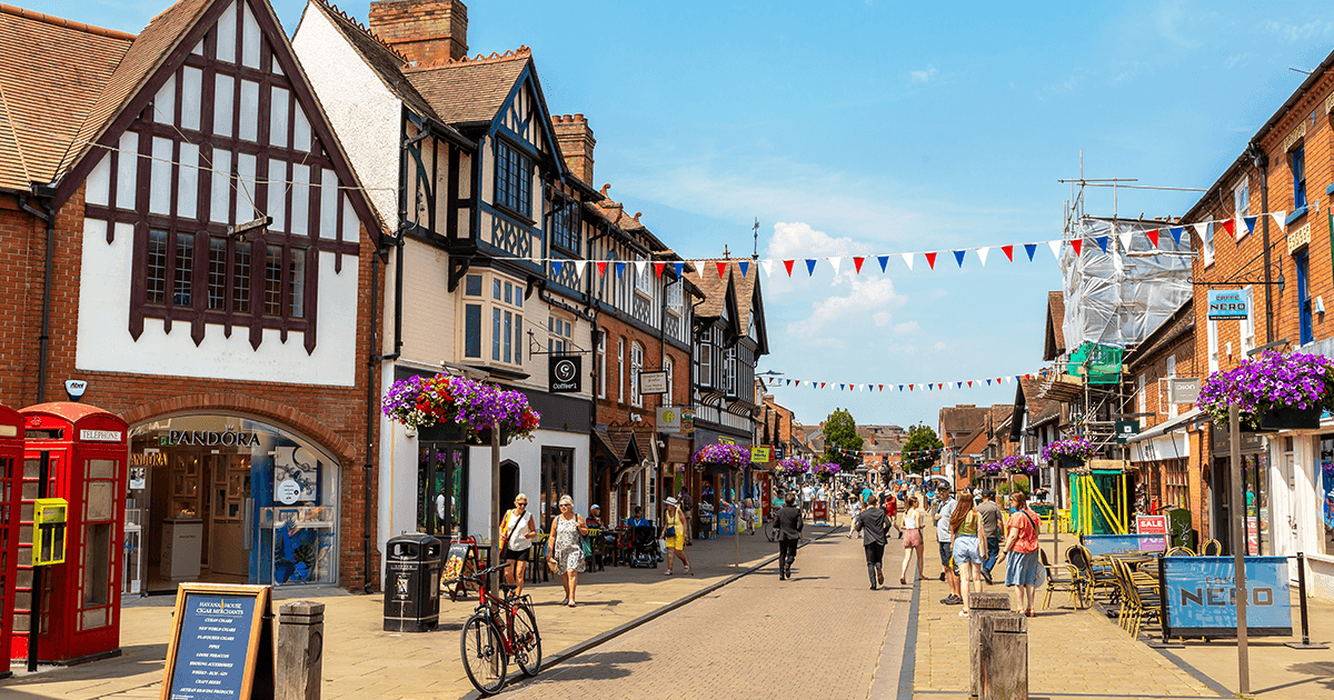 Cost of living in the UK in 2025 | Profee Blog