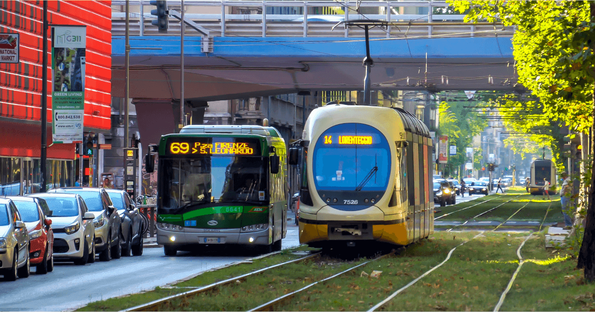Public transport in Italy: schedules, routes and more
