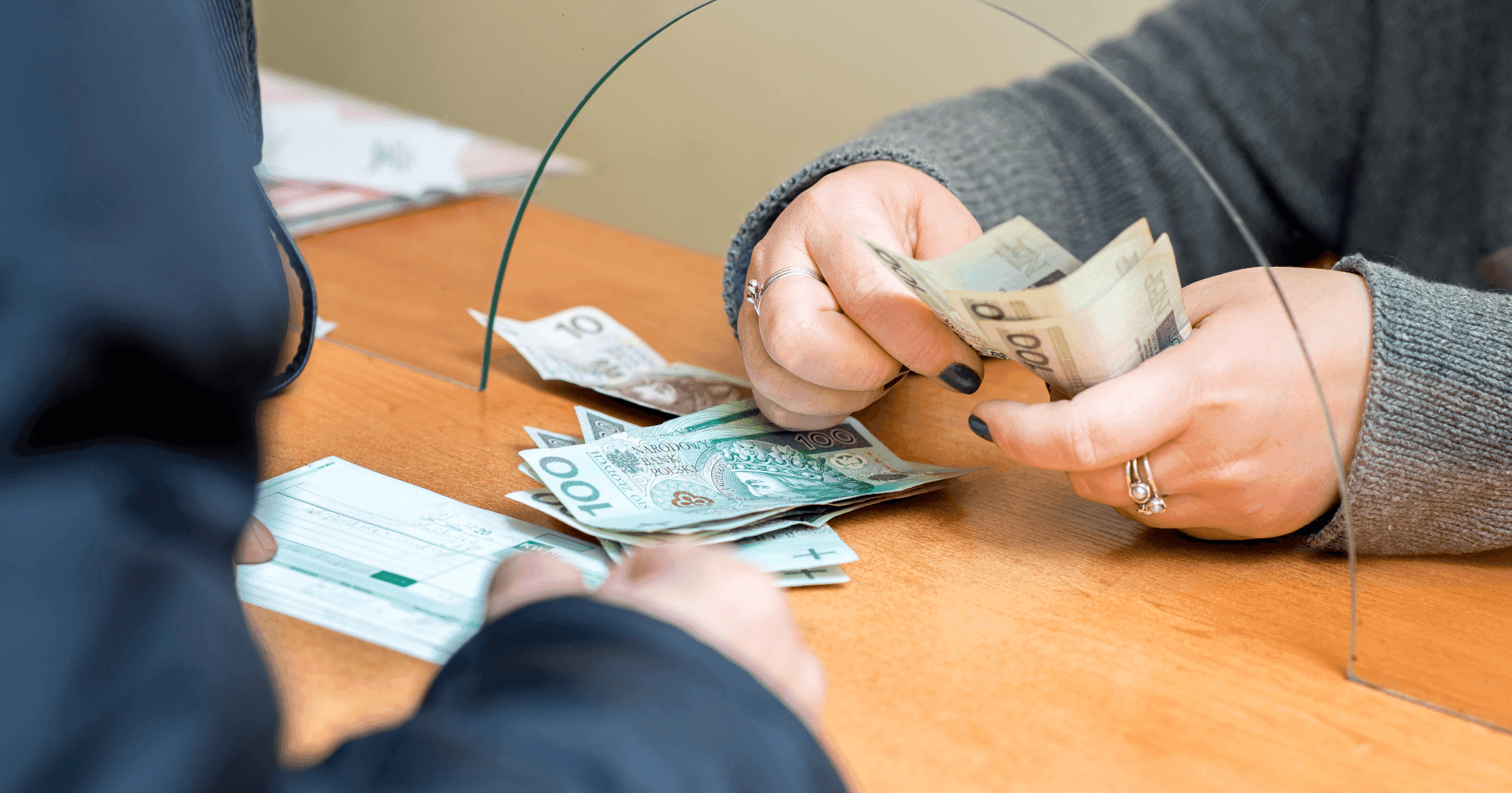 Where to exchange currency in Poland
