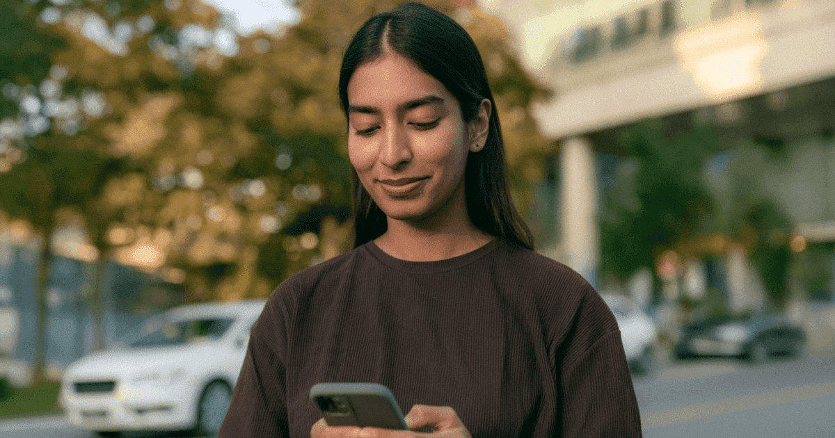 MoneyGram vs ACE: best UK transfer app to Pakistan | Profee Blog